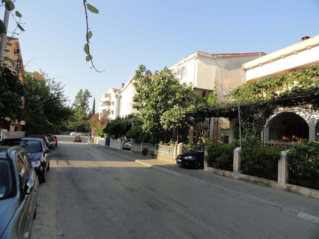 Apartments Mare Будва Экстерьер фото