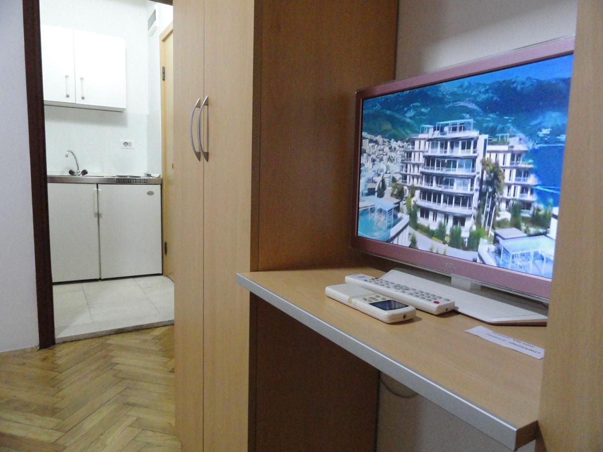 Apartments Mare Будва Экстерьер фото