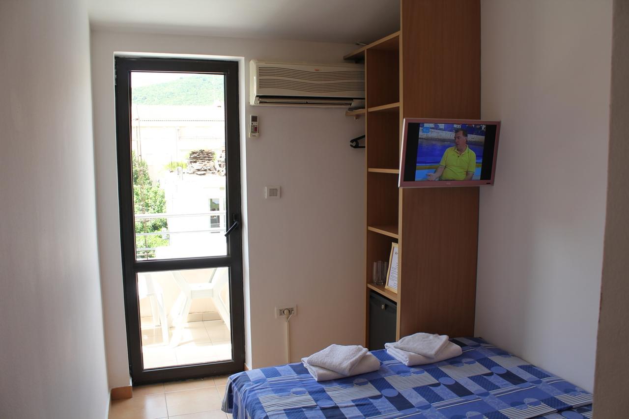 Apartments Mare Будва Номер фото